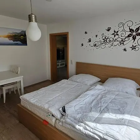 Feworebbe Familienfreundliche Grosse, Ruhige Und Helle